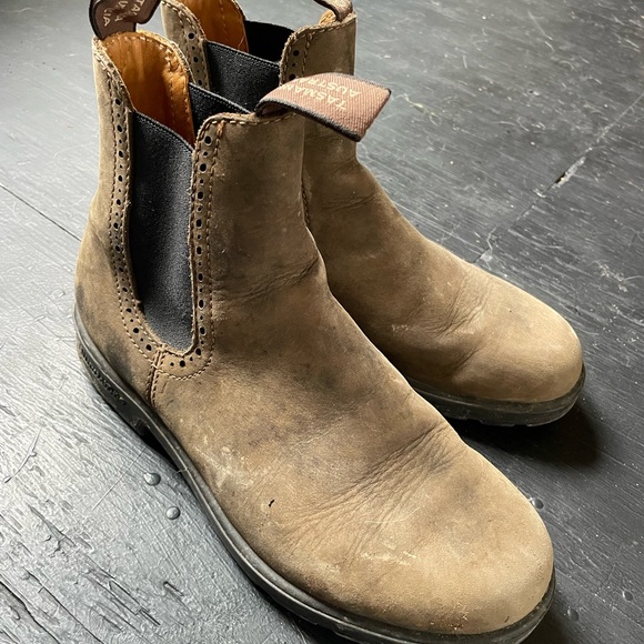 BLUNDSTONE Leather Chelsea Boots US10 - Picture 1 of 6